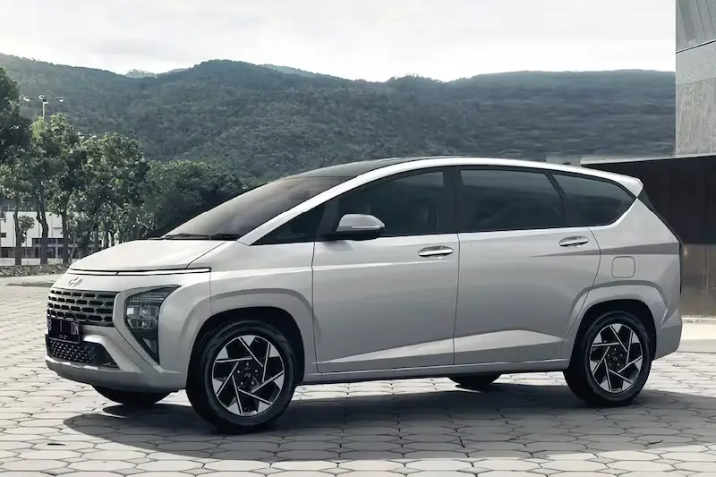 2025 Hyundai Stargazer